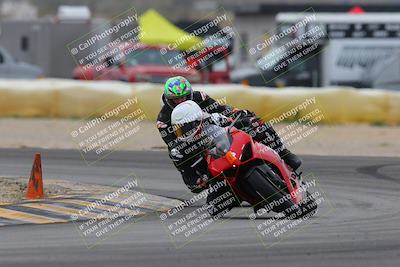 media/Jan-15-2023-SoCal Trackdays (Sun) [[c1237a034a]]/Turn 2 Set 1 (1145am)/